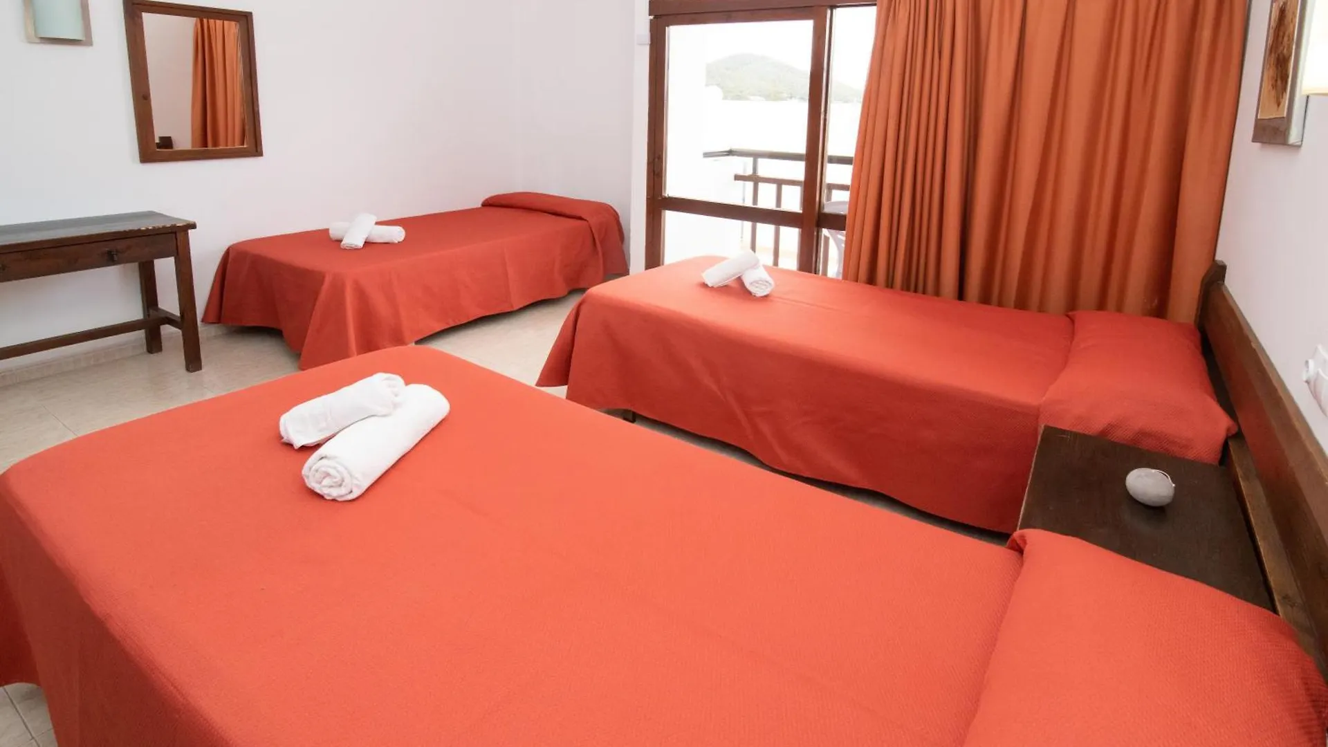 Hotel Galera San Antonio  3*, San Antonio (Ibiza)